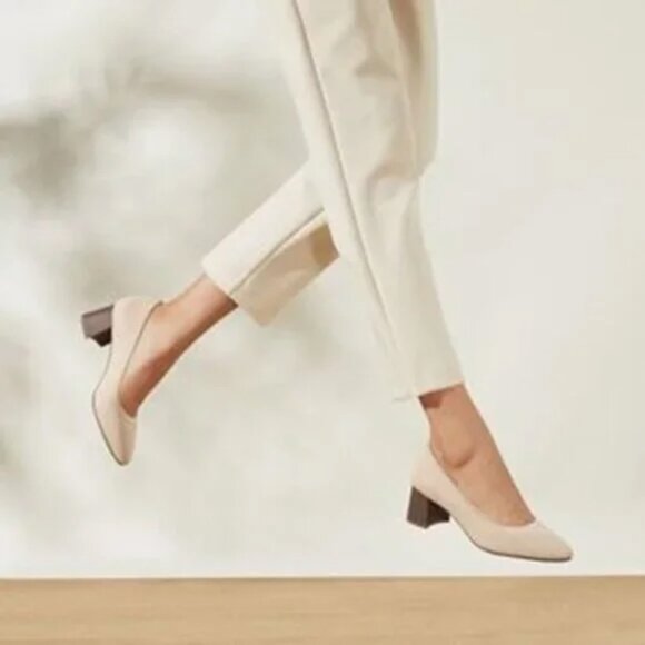 VIVAIA Almond Toe Block Heel (Tamia Block Heel) SIZE EUR 38 US 7.0 - Picture 1 of 5